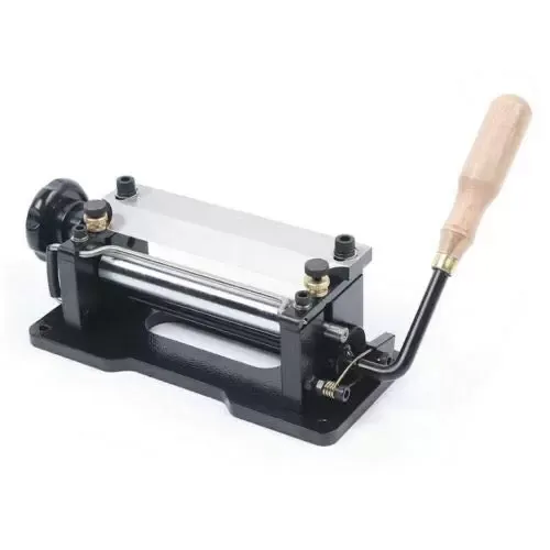 32 x 18 x 18 cm handmatige lederen splitter skiver schepmachine voor handgemaakte lederen skiving paring peeling 32 x 18 x 18 cm handmatige lederen splitter skiver schepmachine voor handgemaakte lederen skiving paring peeling