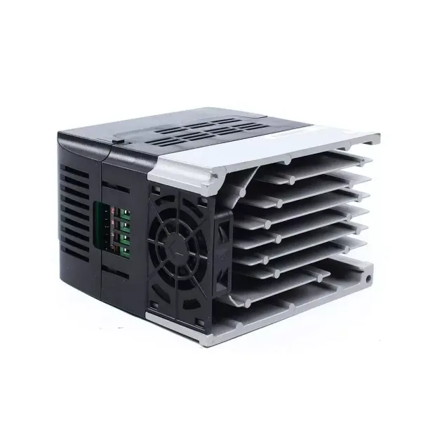Frequentieomvormer 380V AC 1,5KW VFD Snelheidsregelaar 3-fasen AC-omvormer Roterende stroommotor