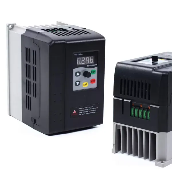 Eenfase VFD Frequentieomvormer Snelheidsregelaar 220V 2,2KW Variabele snelheid Driver Capaciteit instelbaar voor spindelmotor Eenfase VFD Frequentieomvormer Snelheidsregelaar 220V 2,2KW Variabele snelheid Driver Capaciteit instelbaar voor spindelmotor