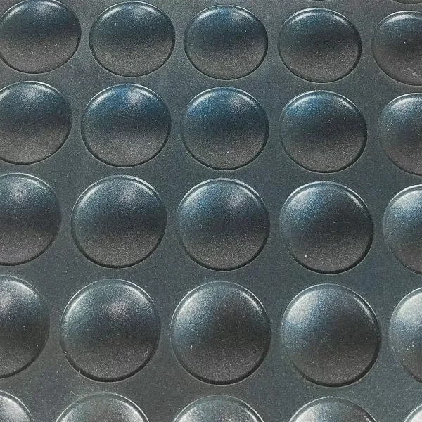 Aluminium wafelpan met antiaanbaklaag en tefloncoating 25/50 gaten voor zoetwaren en desserts 4,5 cm