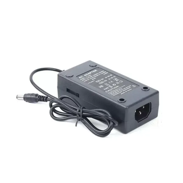 Mini draagbare doe-het-zelf elektrische bandschuurmachine 795 Kleine polijstschuurmachine 533 * 30 mm