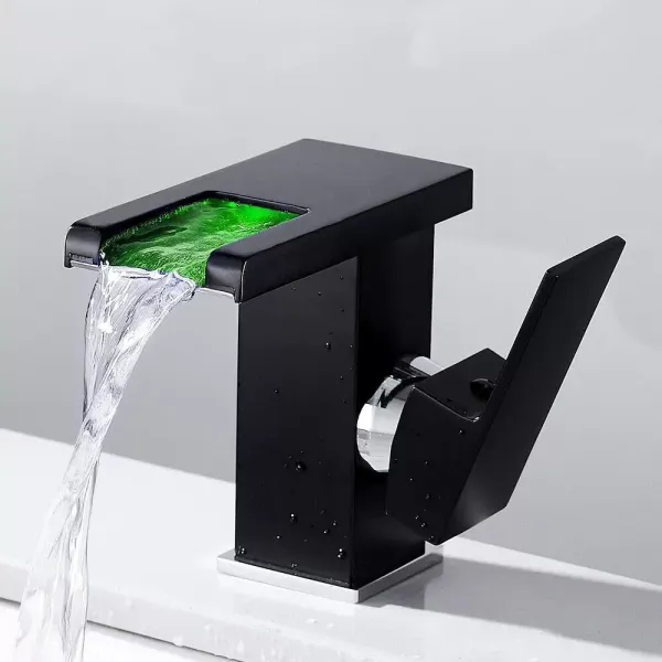 Badkamerwatervalkraan met kleurveranderende LED-verlichting, moderne stijl, zwart