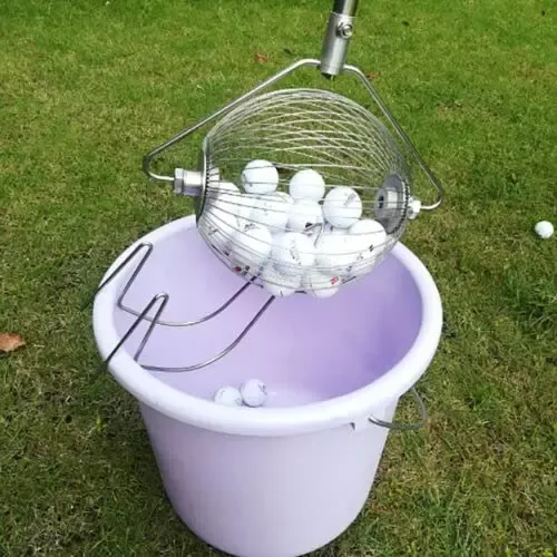 Golfbalkiezer voor ballen van 2-3,5 cm. Gereedschap voor het oppakken van ballen