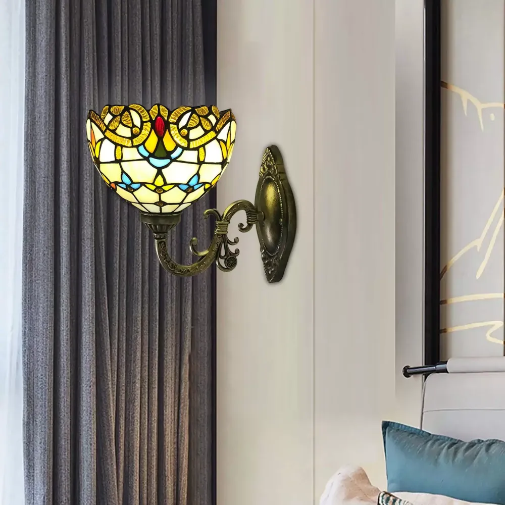 Retro Tiffany wandlamp in landelijke stijl - bedlampje met trekschakelaar