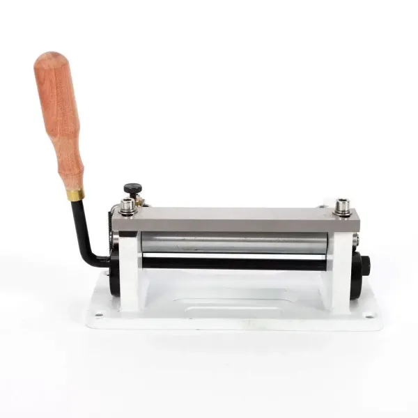 CNCEST- Handmatige leerscheider - Leerpeelingmachine CNCEST- Handmatige leerscheider - Leerpeelingmachine