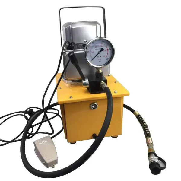 Elektrische hydraulische pomp 750 W 0,6-5 l/min Elektrische hydraulische pomp met handbediende klep om de retourolie te regelen.