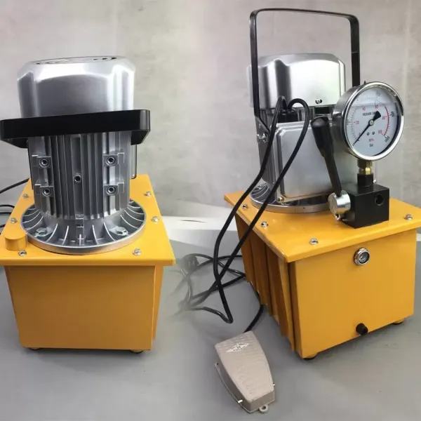 Elektrische hydraulische pomp 750 W 0,6-5 l/min Elektrische hydraulische pomp met handbediende klep om de retourolie te regelen.