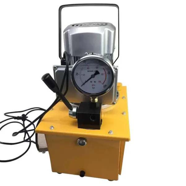 Elektrische hydraulische pomp 750 W 0,6-5 l/min Elektrische hydraulische pomp met handbediende klep om de retourolie te regelen.