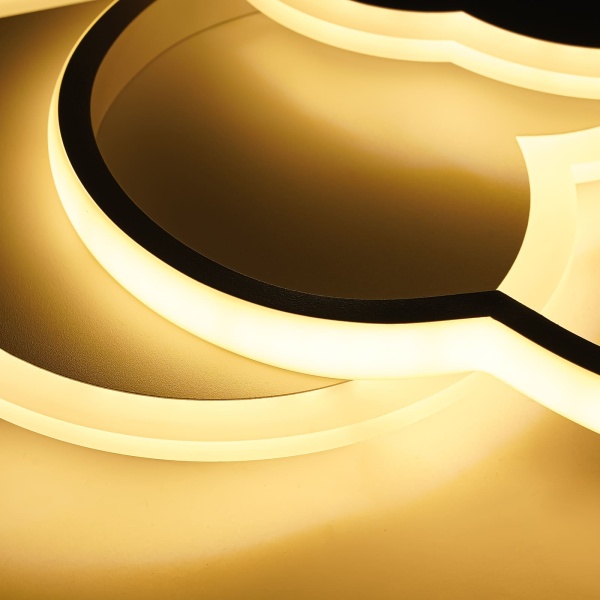 LED-plafondlamp van 45 W, modern, eenvoudig, aluminium, acryl, wolkvorm, dimbaar