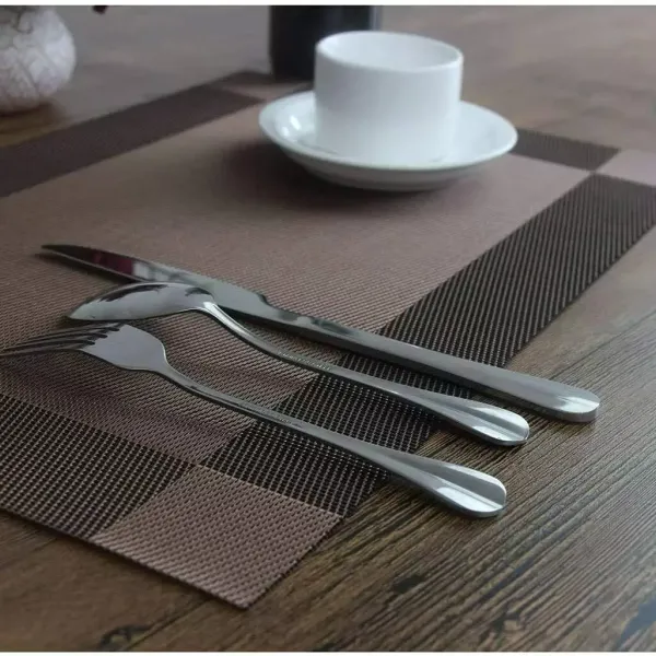 Placemats set van 4 antislip wasbaar 45 x 30 cm PVC antislip hittebestendige placemats voor keukenrestaurant (bruin)