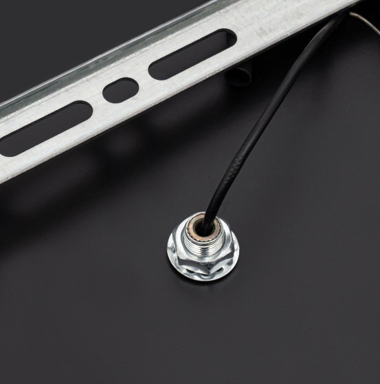 8-spot zwarte hanglamp, lange loft hanglamp, neutraal licht