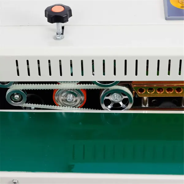 CNCEST-automatische continue kunststof sluitmachine 0-300°C CNCEST-automatische continue kunststof sluitmachine 0-300°C