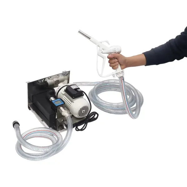 Ureumpomp 230 V - Membraanpomp - 330 W 40 L/min - Ureumpomp met slang en pistool - (met debietmeter en wandplank) Ureumpomp 230 V - Membraanpomp - 330 W 40 L/min - Ureumpomp met slang en pistool - (met debietmeter en wandplank)