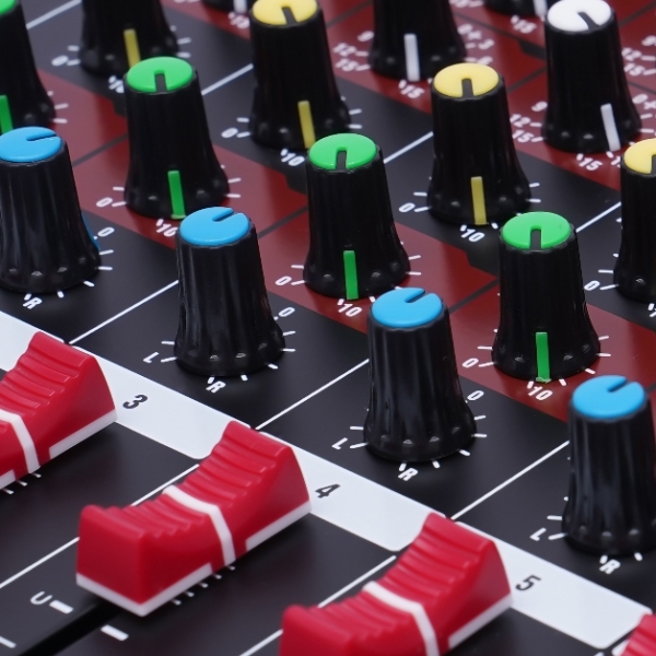 Draagbare 8-kanaalsmixer, DJ-mixer, driebands-equalizer met Bluetooth USB voor KTV Karaoke Party