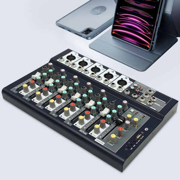 Professionele 7-kanaals geluidsmixer Audio-aangedreven mixer 7-kanaals geluidsconsole