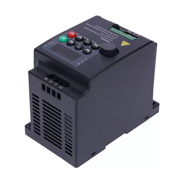 Variabele frequentieaandrijving, AC 220V/2,2KW 3HP 10A CNC VFD-converter Eenfasig naar driefasig voor toerentalregeling van de spilmotor